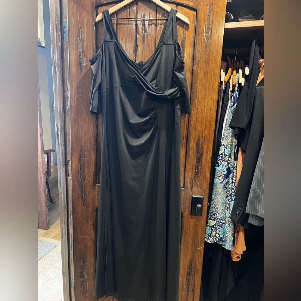 Black long dress size XL